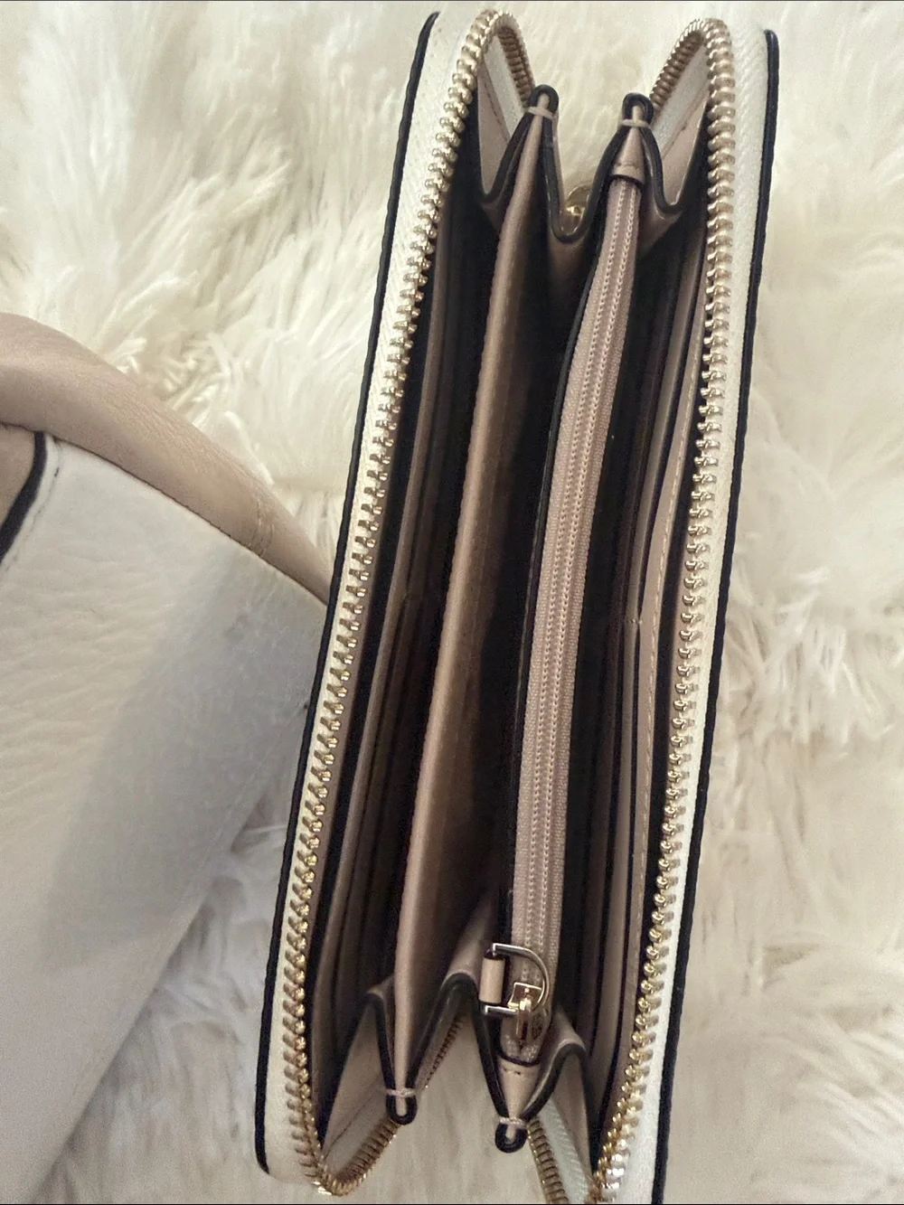 kate spade Pebbled Leather Zip Wallet in White and Blush